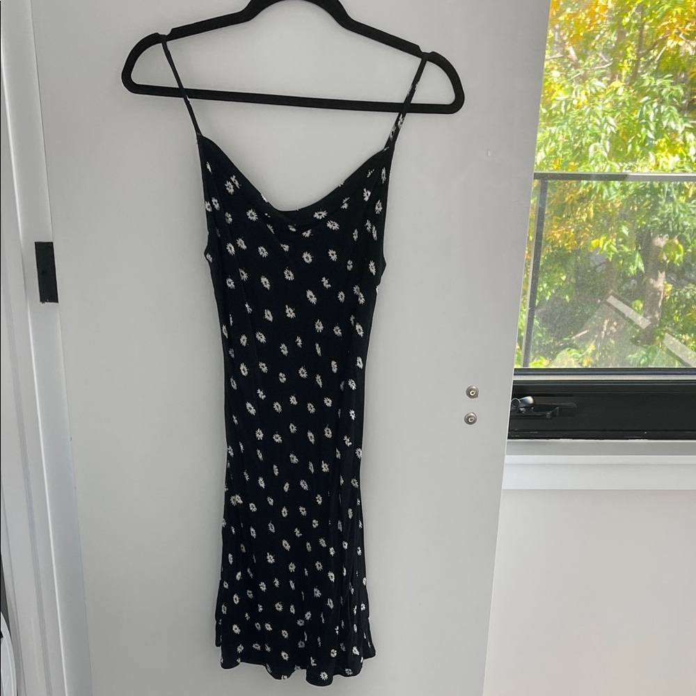 Abercrombie & Fitch Black and White Floral Mini Dress